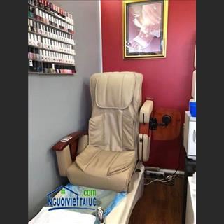 Bộ đồ nail gồm đầy đủ muốn sang nhượng lại ở Sydney