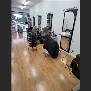 Sang shop làm tóc, nails đông kahchs vùng Gardenvale